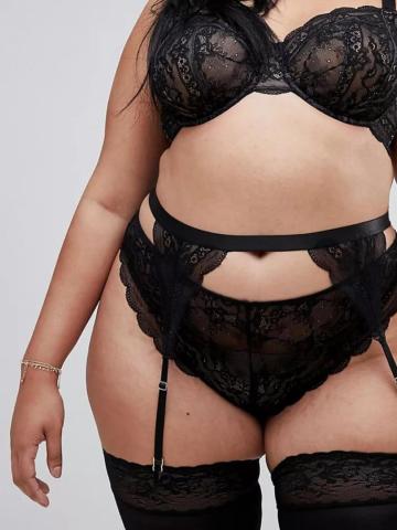 Эльвира Реал Красотка Брюнетка фото 3